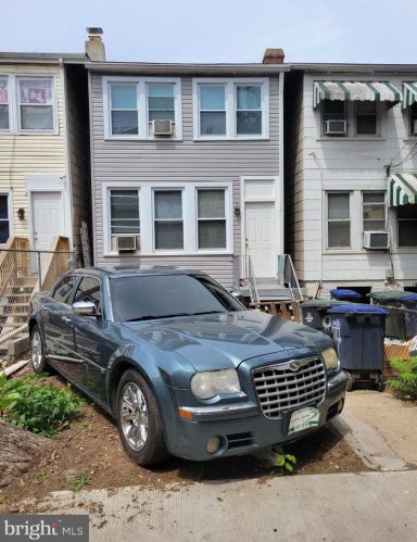 1904 14th St, Washington DC  20020-4842 exterior