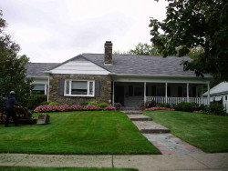 100 Evelyn Rd, Newton, MA 02468-1021