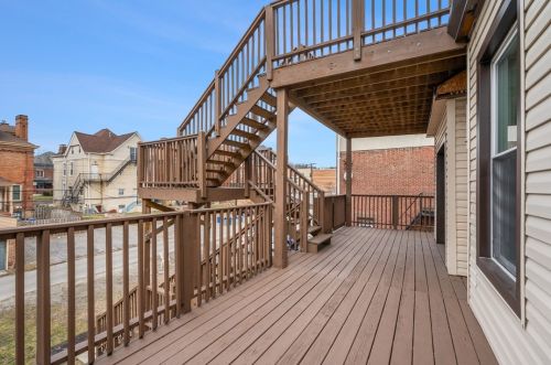 322 Amber St, Pittsburgh PA 15206-3607 exterior