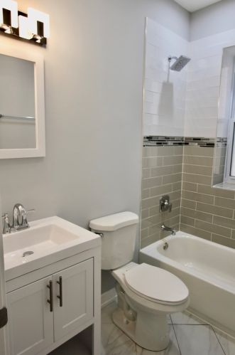 937 Long Ave, Chicago IL 60641-1348 exterior