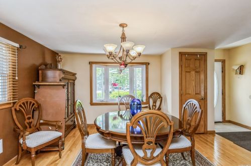 3 Lyons St, Huntington Station NY 11747-1000 exterior