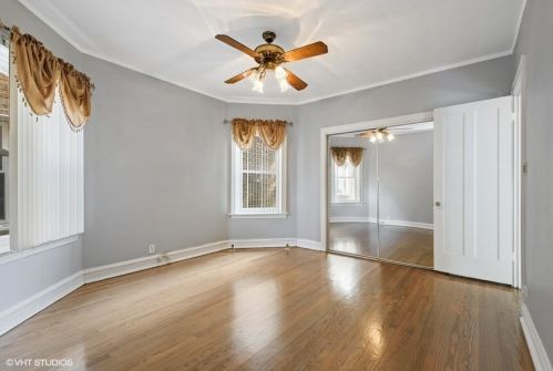 6710 Artesian Ave, Chicago IL 60645-5301 exterior