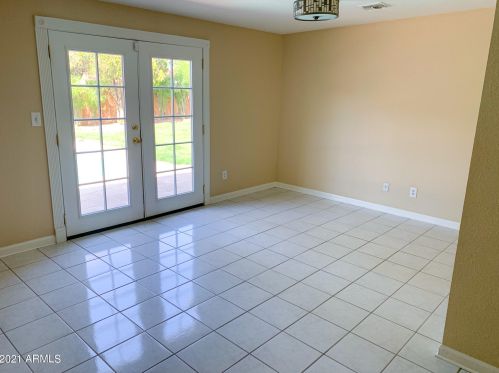 3826 Cholla St, Phoenix AZ  85029-3142 exterior