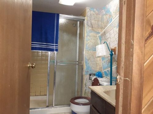 2329 Jackson St, Waukegan IL 60085-7314 exterior