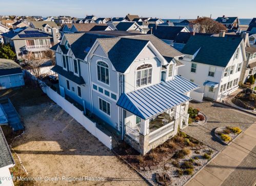 11 Philadelphia Ave, Lavallette NJ 08735-2345 exterior