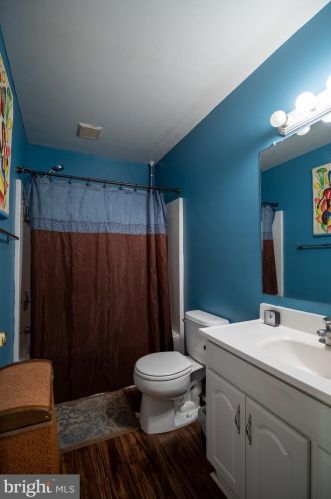 1065 Melrose Ave, Trenton NJ 08629-2507 exterior