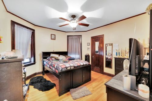 5442 Berteau Ave, Chicago IL 60641-1311 exterior