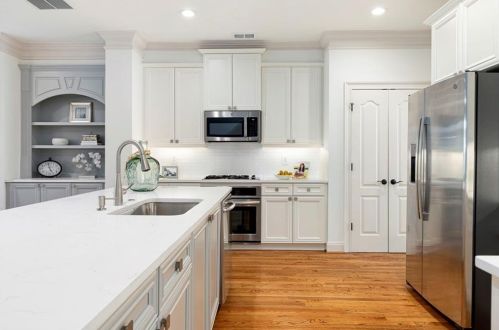 1564 Donaldson Park Dr, Atlanta GA 30319-2115 exterior