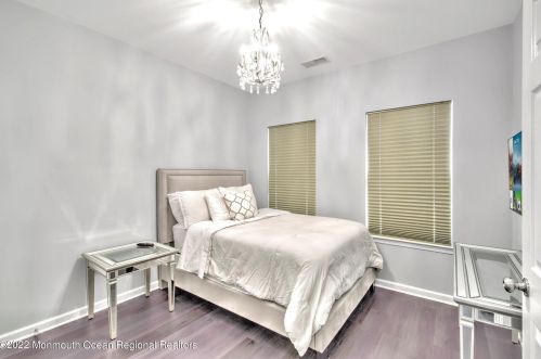 44 Pate Dr, Middletown NJ 07748-1700 exterior