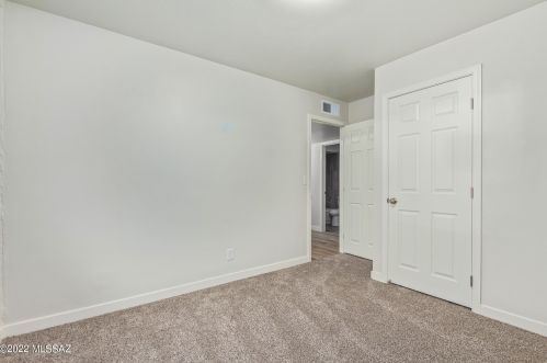 6765 Nelson Dr, Tucson AZ  85730-1661 exterior