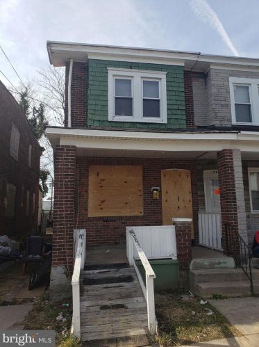 22 New Trent St, Trenton, NJ 08638-5026