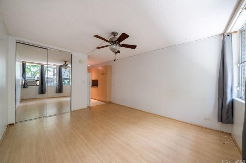 2444 Tusitala St, Honolulu HI  96815-3145 exterior