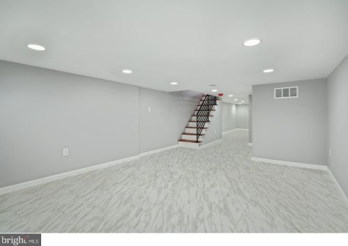 1320 Carlisle St, Philadelphia PA 19132-4018 exterior