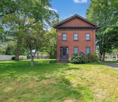 80 Brainard Rd, Enfield, CT 06082-1982