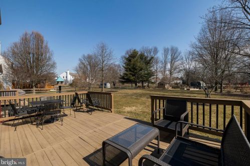 108 Muirfield Dr, Limerick PA 19468-1179 exterior