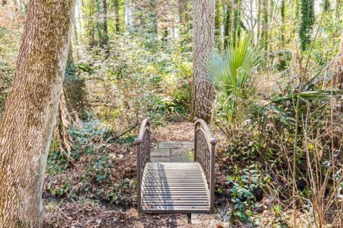 1403 Lavista Rd, Atlanta GA 30324-3835 exterior