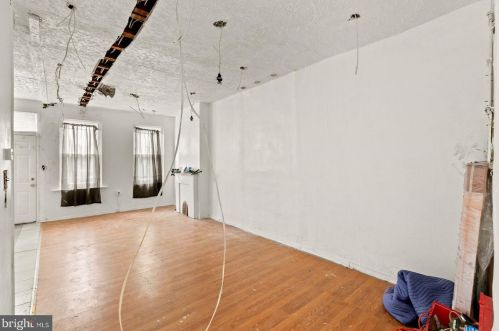 1247 Firth St, Philadelphia PA 19125-1706 exterior