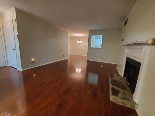 205 Country Park Dr, Smyrna, GA 30080-8216