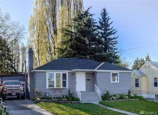 13801 37 Ave, Seattle WA  98168-4011 exterior