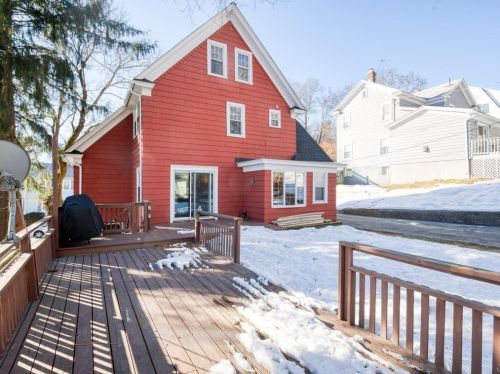 30 Havelock Rd, Worcester MA 01602-2543 exterior