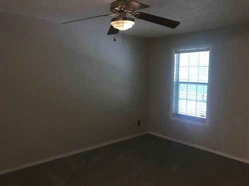 1610 Gettysburg Pl, Atlanta GA  30350-3043 exterior