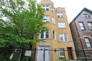 3247 Crystal St, Chicago, IL 60651-2575