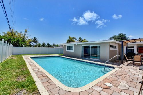 289 12 St, Boca Raton FL 33486-5495 exterior