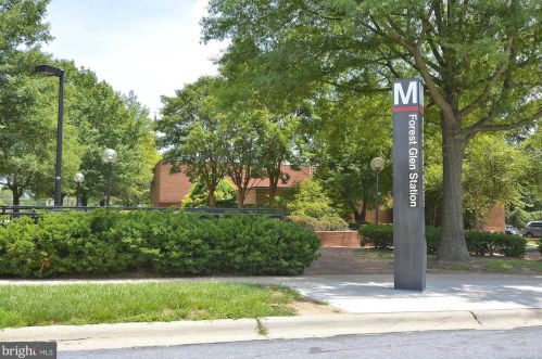 9900 Georgia Ave, Silver Spring MD  20902-5244 exterior