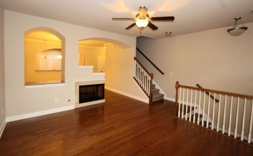 7280 Glisten Ave, Atlanta GA  30328-2498 exterior