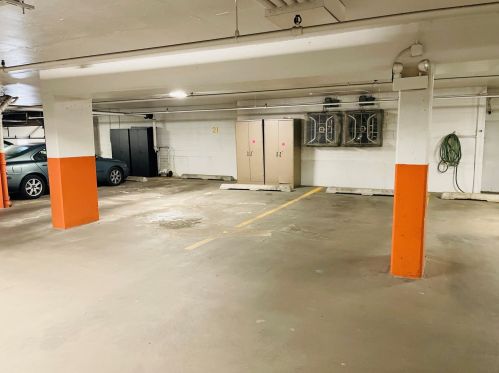 6400 Cicero Ave, Chicago IL 60712-5816 exterior