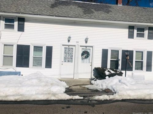 24 Church St, Killingly, CT 06241-1268