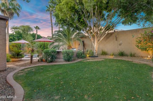 15405 18 Ave, Phoenix AZ 85015-3840 exterior