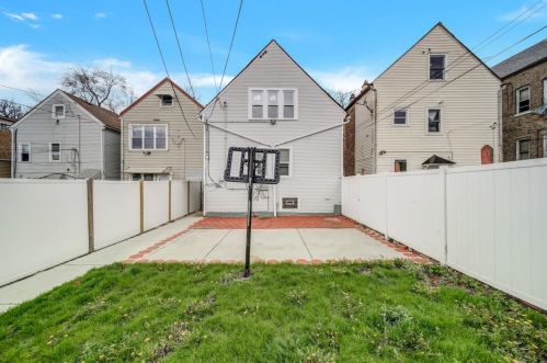 2719 Kildare Ave, Chicago IL 60629-5020 exterior