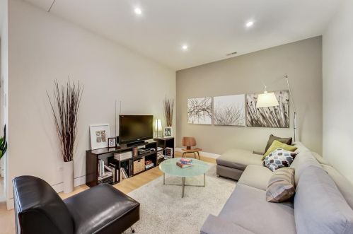 1215 Augusta Blvd, Chicago, IL