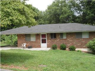 2807 Ridge Crest Dr, Chattanooga, TN 37406-1560