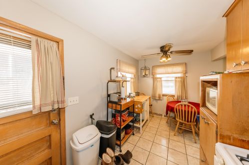 9111 Morgan Ave, Milwaukee WI 53221-1762 exterior