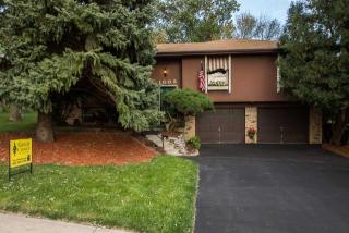 1005 Harrison St, Omaha NE  68157-2188 exterior