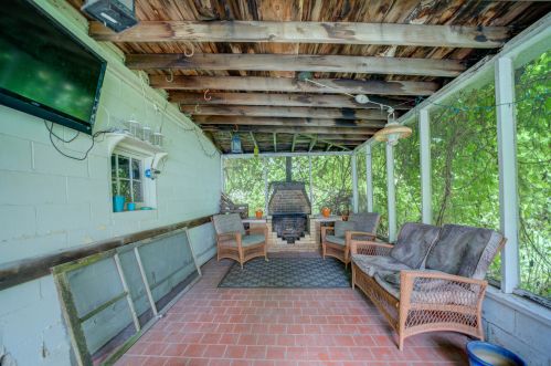 1205 Ml Ave, Meskegon MI 49445-3013 exterior