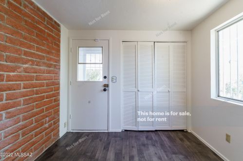 732 Camino Seco, Tucson AZ  85710-2628 exterior