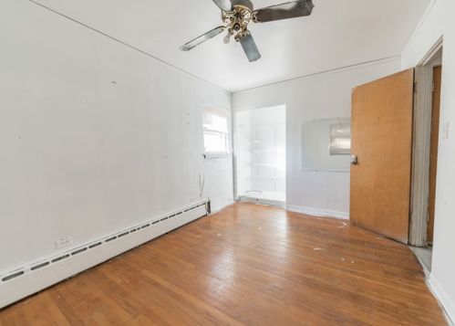 4949 Augusta Blvd, Chicago IL 60651-2850 exterior