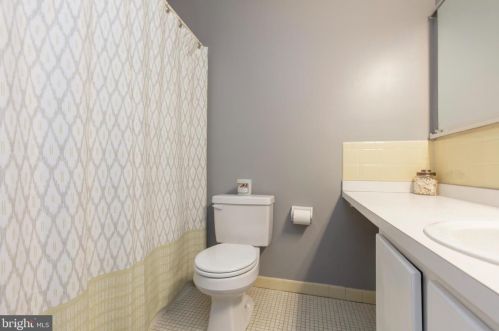 53 Providence Forge Rd, Limerick PA  19468-2932 exterior