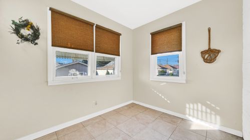 3909 63 Pl, Chicago IL 60638-4642 exterior