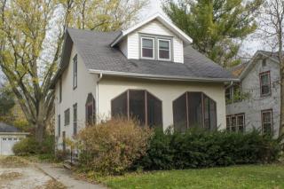 714 White St, Champaign, IL 61820-4706