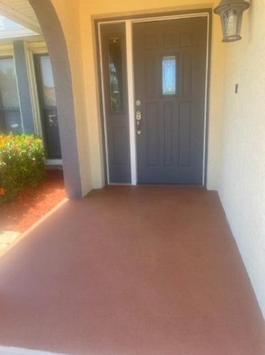 561 Sunnybrook Ter, Fort Pierce FL 34983-2669 exterior