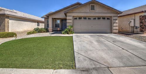 2828 Chanute Pass, Phoenix, AZ 85041-3446