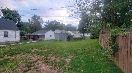 2105 Wismer Ave, Saint Louis MO 63114-2540 exterior