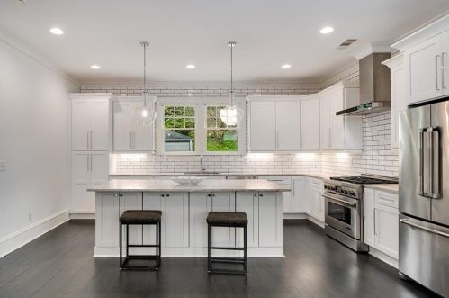 467 Burlington Rd, Atlanta GA 30307-1106 exterior