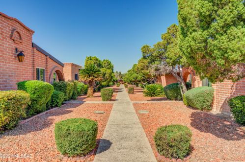 3107 Laurel Ave, Tucson, AZ 85712-1174