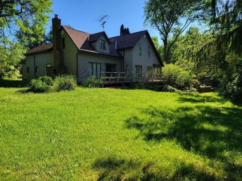 2532 13th St, Canton, WI 54868-9536