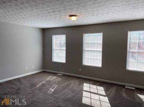 1687 Redan, Lithonia GA 30058-2610 exterior